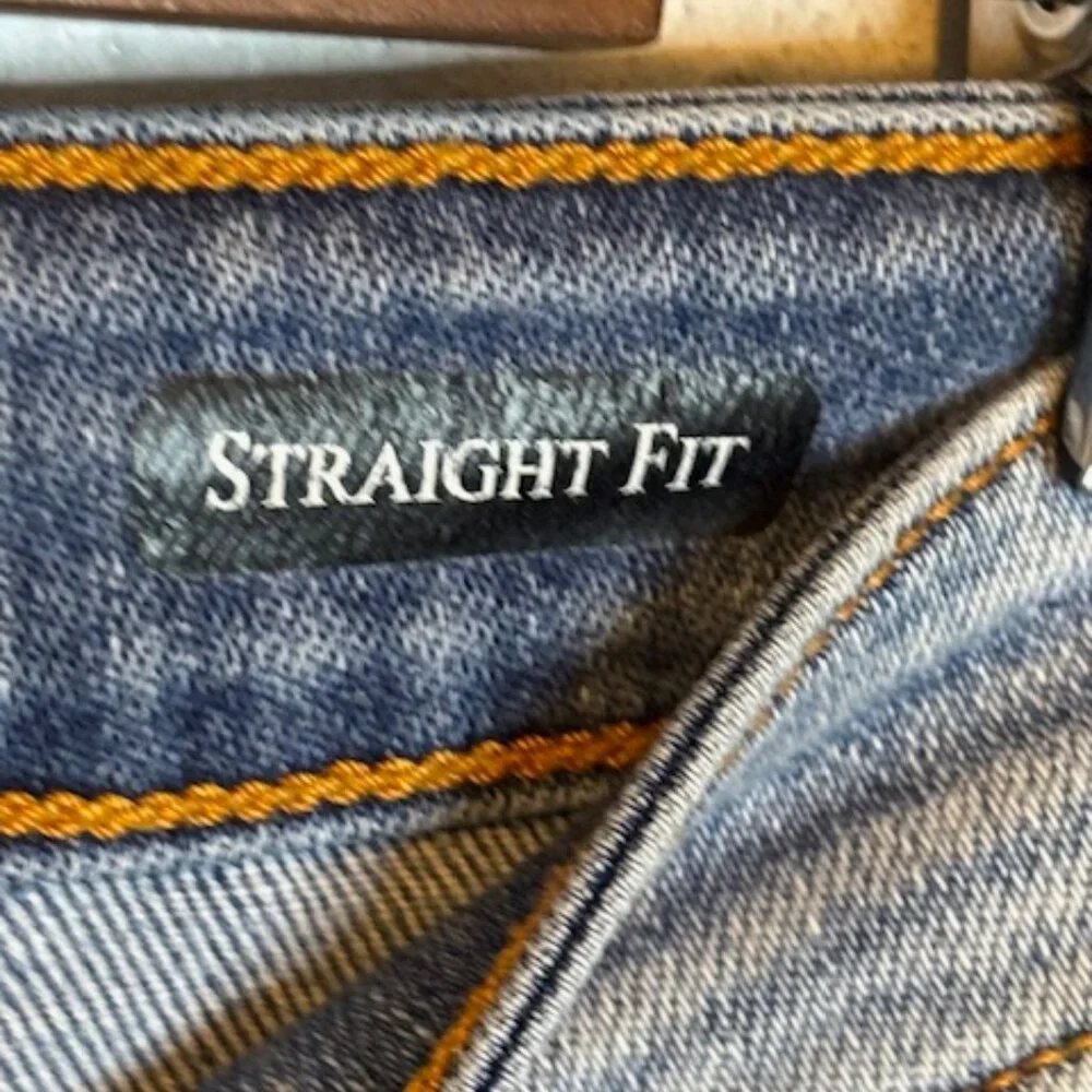 Judy Blue Jeans Women's Size 9/29 Straight Fit Raw Hem‎ Light wash denim